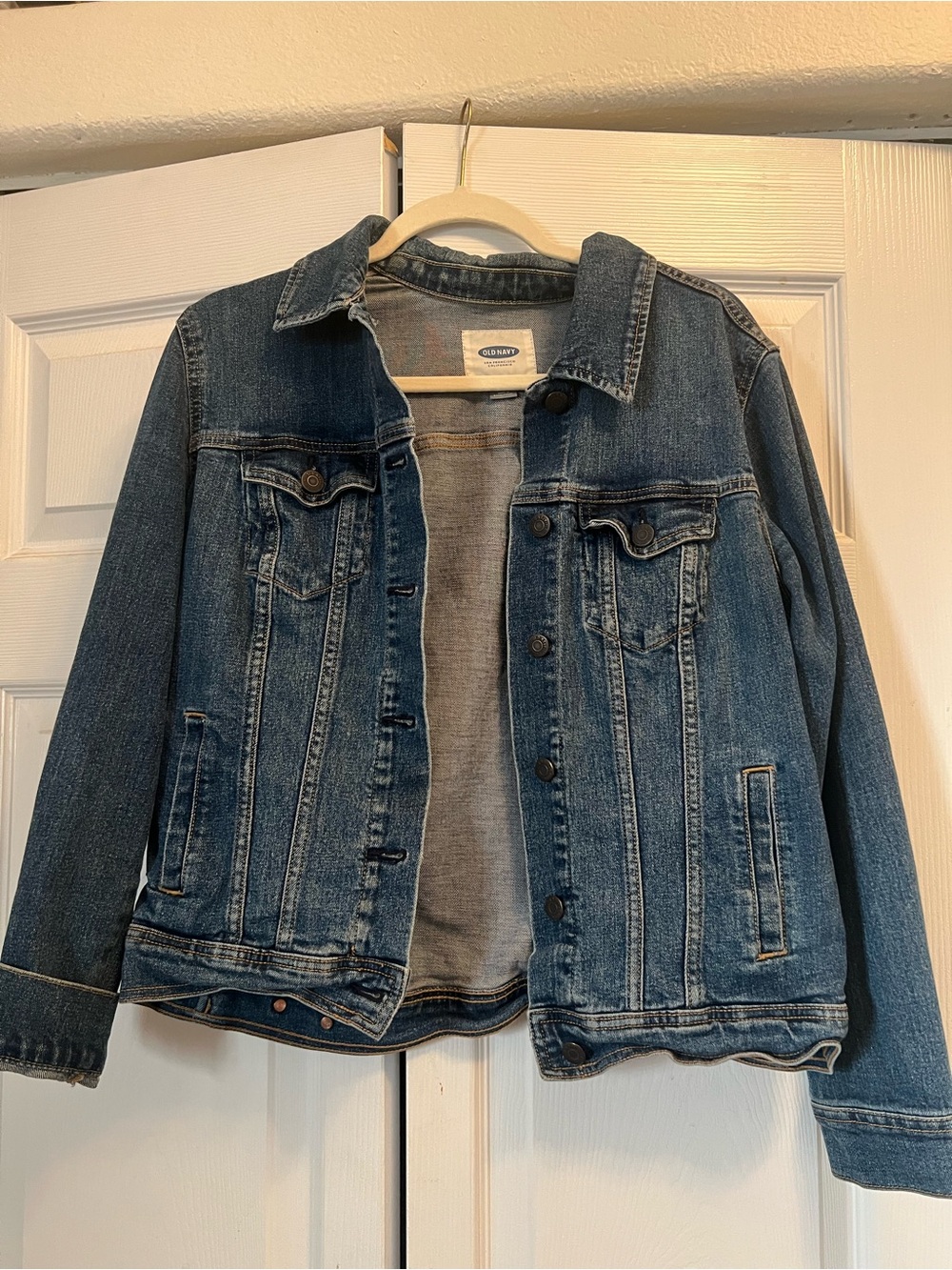 Classic Denim Jacket - Blue